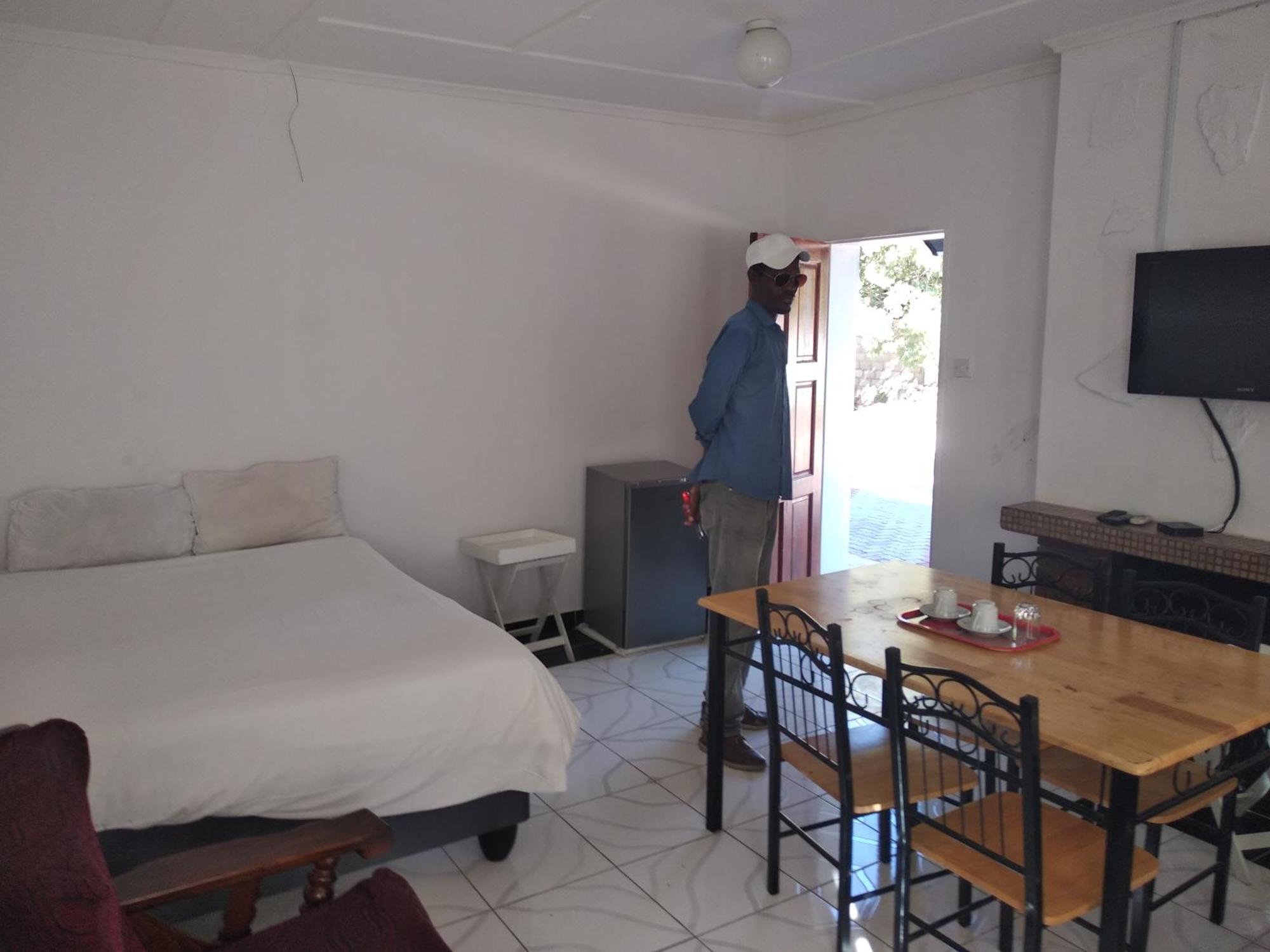 Brackendene Lodge ハボローネ エクステリア 写真