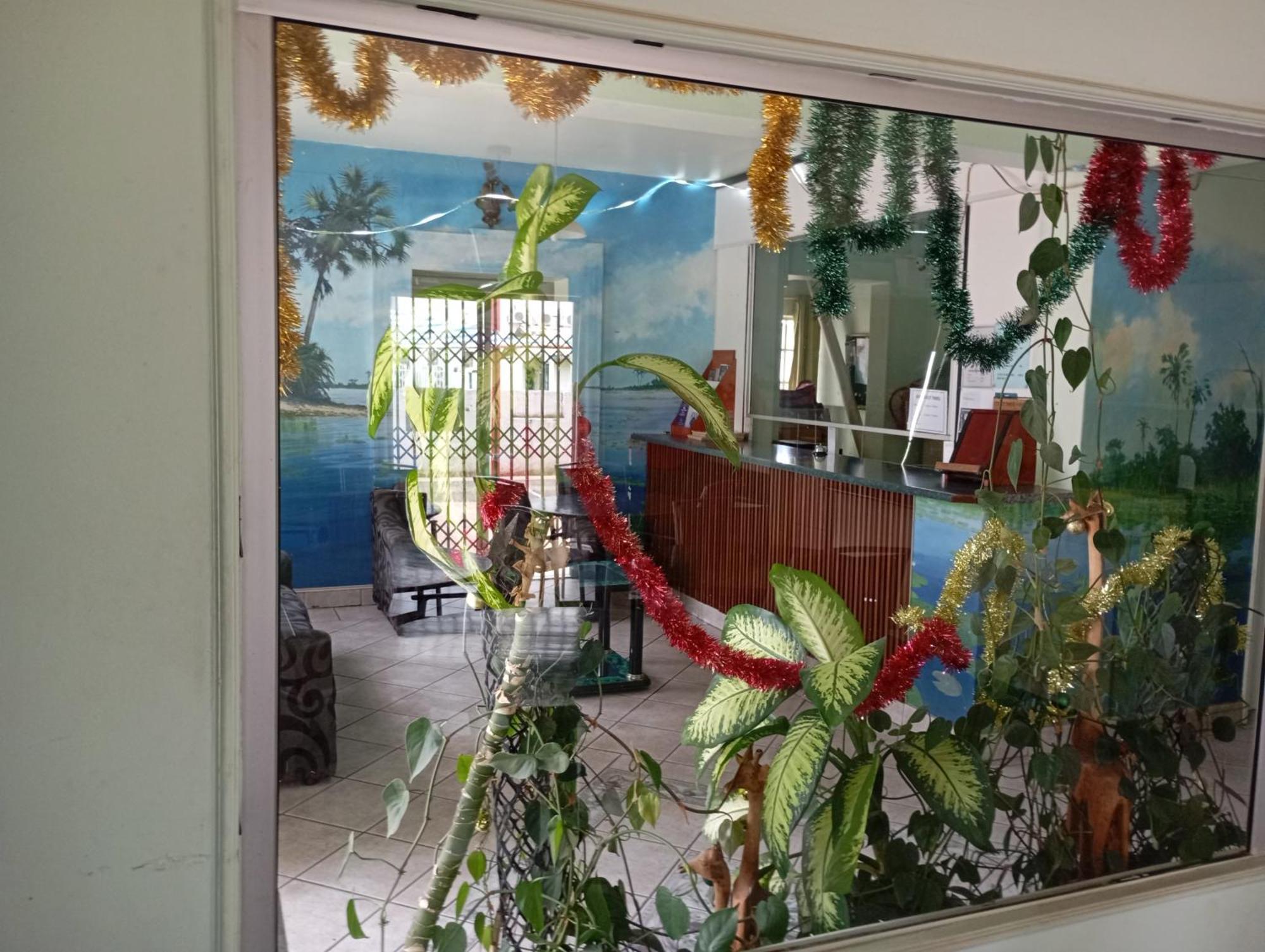 Brackendene Lodge ハボローネ エクステリア 写真